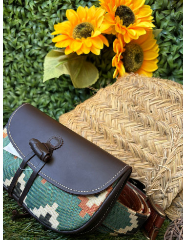 Conjunto bolso y cinturón