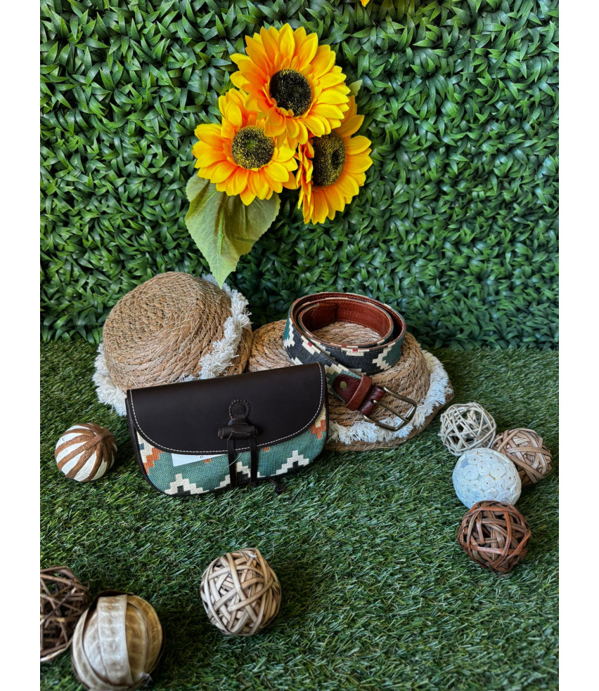 Conjunto bolso y cinturón